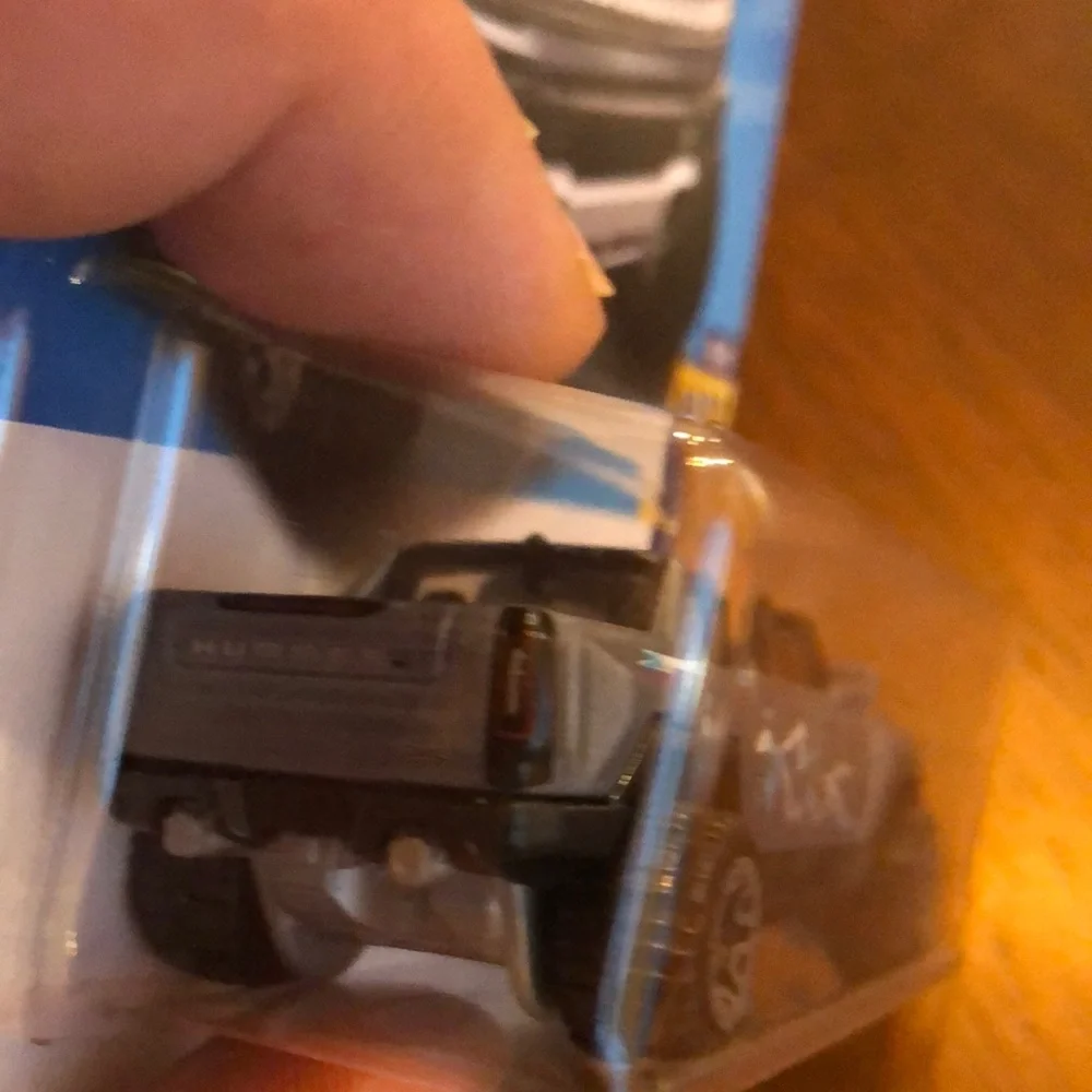 2024 GMC Hummer EV Barbie edition- Gray